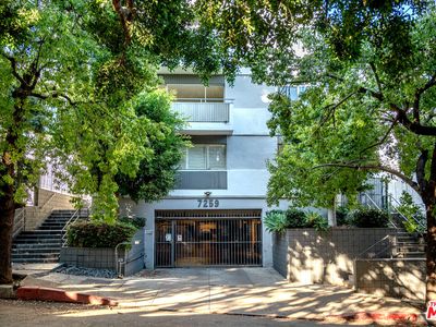 7259 Hillside Ave Unit 202