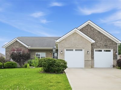 1119 Petrus Ct