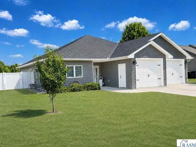 1122 Crystal Lake Dr