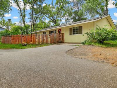 17292 Penn Valley Dr