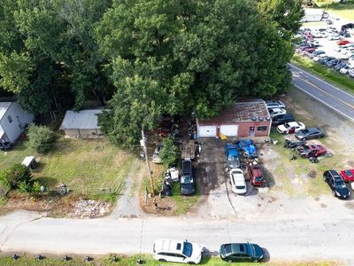 7002 & 7008 W Holtdale Ln