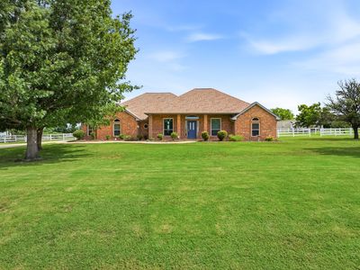 2717 Aston Meadows Dr