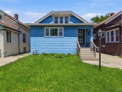 102 Cloverdale Ave