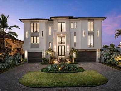 223 Bayview AVE