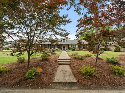100 Greenwood Pl