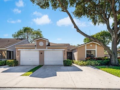 Property at 8290 Springlake Dr, Boca Raton, FL