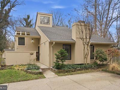 1040 Timber Creek Dr