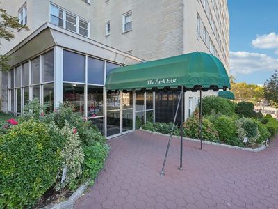 6010 Boulevard E #54