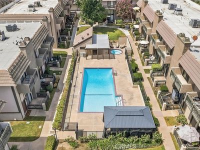 1919 Huntington Dr Unit D
