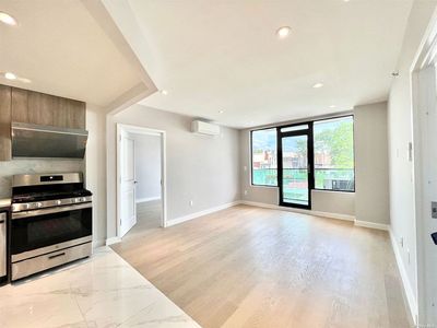 3258 105th St APT 4G