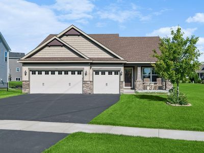 105 2nd St SW