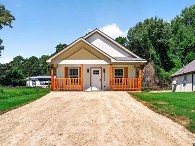 22812 Creekwood Dr