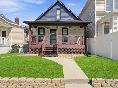 Property at 1825 Edwardsville Rd, Madison, IL