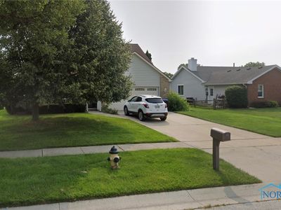 237 Brooke Dr