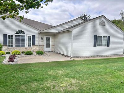Property at 104 Lakewood Dr, Adrian, MI