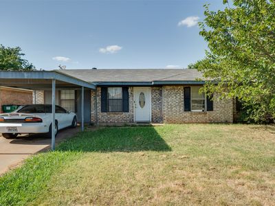 1308 Mockingbird St