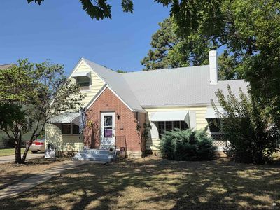 Property at 528 W Chestnut St, Junction City, KS