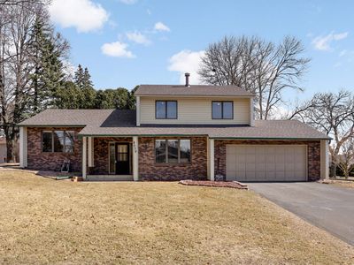 8039 Dakota Ln