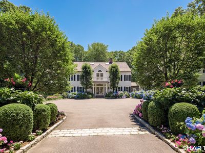 34 Laurel Lake West
