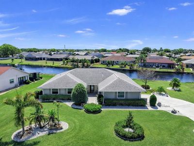 2110 W View Dr