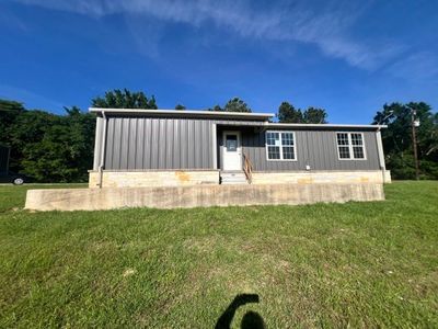 8275 State Highway 31 E