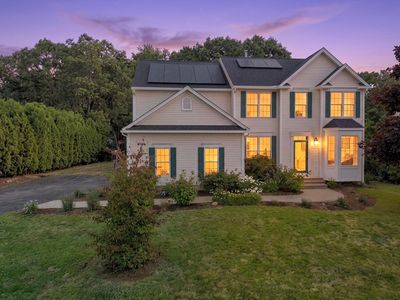 16 Seaver Farm Ln