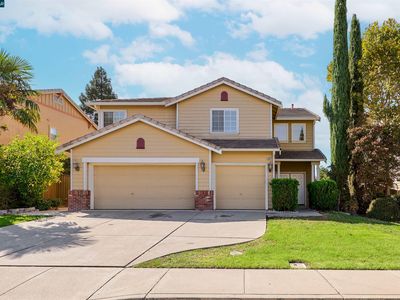 5013 Ranch Hollow Way
