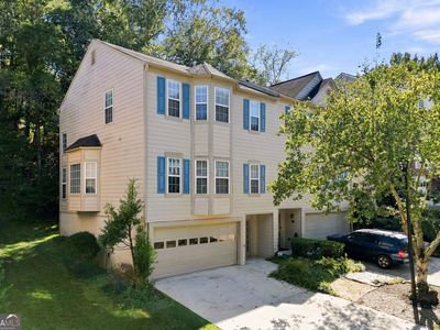 2462 Valley Cove Dr
