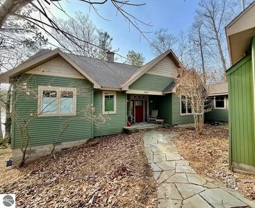 2969 Crescent Shores Dr