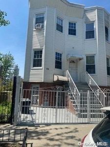 84 Williams Avenue