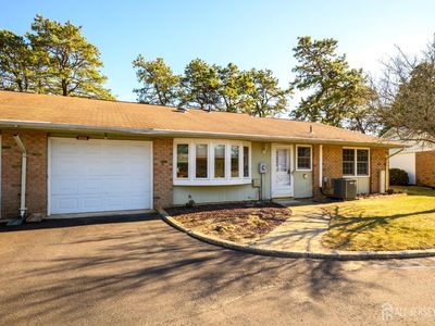 100 Buckingham Dr #A