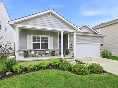 433 Sandburg Dr
