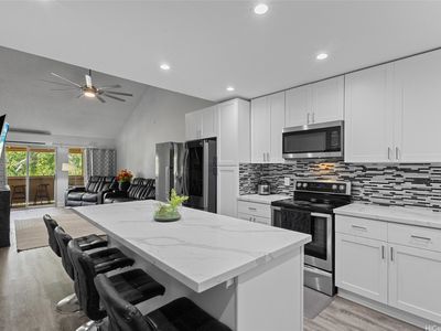 98-852 Noelani St #657