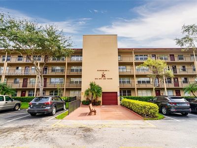 801 SW 133rd Ter APT 118K