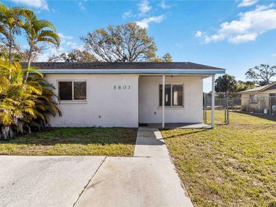 5801 8th Street Ct E