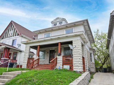 1450 N 40th STREET