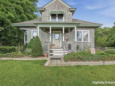 602 Old County Rd