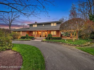 710 Jefferson Blvd