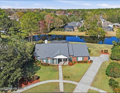 8213 HAMPTON LAKE Lane