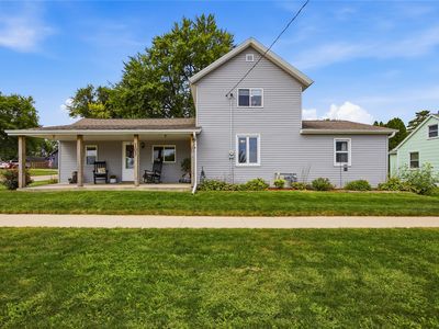 Property at 103 Main St, Center Point, IA