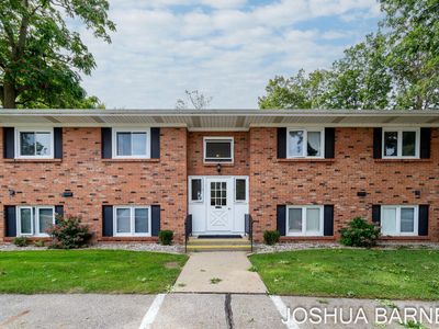 230 S State St APT 29