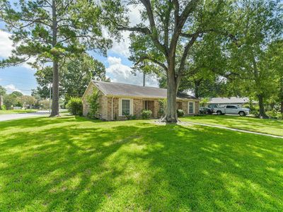 25414 Cottage Hill Ln