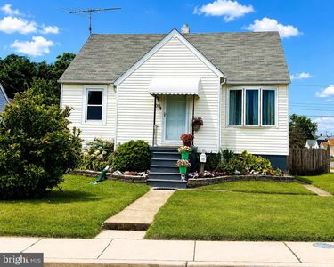 100 S Stuart St