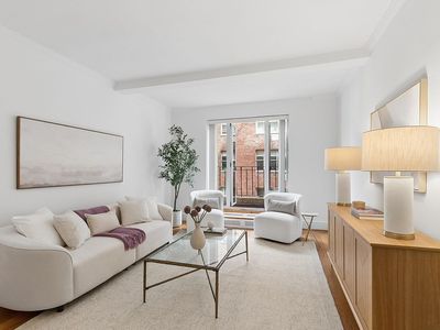 2 Beekman Pl APT 10F