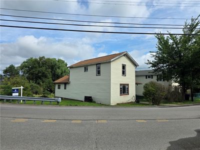 417 Bairdford Rd W