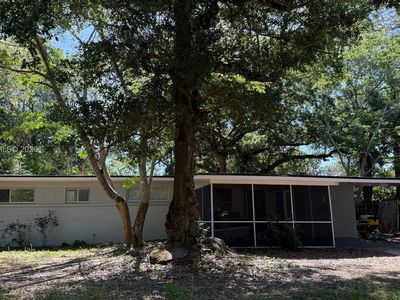 1 Saint Regis Dr