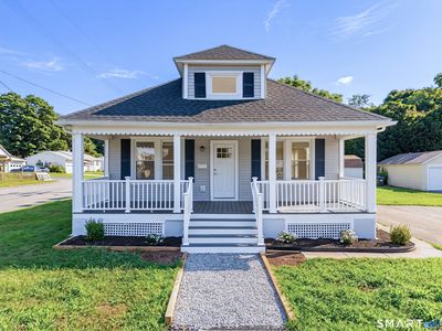 21 Edward Avenue