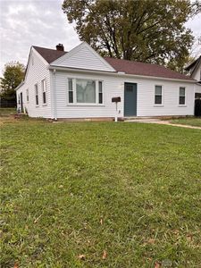 1303 Catalpa Dr