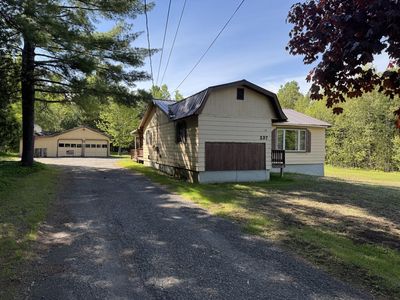 237 Foxcroft Road