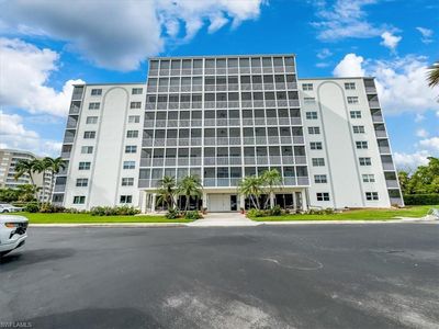 1 Bluebill Ave APT 302